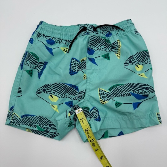 Tea Collection Boys Shortie Swim Trunks Fish Print 4 Blue Green EUC - Picture 6 of 7